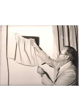 Inauguração da sala de ensaios do Ars Nova com a placa Sala Sergio Magnani.