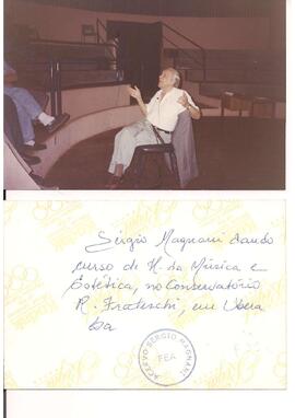 Sergio Magnani no Conservatório R. Frateschi, Uberaba. Curso de História da Música e Estética
