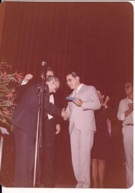 Homenagem a Sergio Magnani nas comemorações de 25 anos do Coral Ars Nova, Coral da Universidade Federal de Minas Gerais - UFMG, durante o Festival Internacional de Corais.