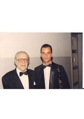 Sergio Magnani  com Daniel da Costa Campos, clarinetista, na Escola de Música da UFMG.