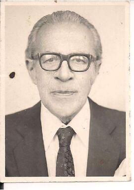 Fotos tamanho passaporte de Sergio Magnani.